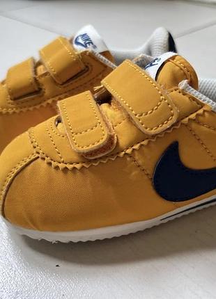 Дитячі кросівки nike