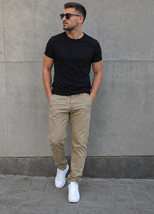 Брюки чинос от бренда armani exchange