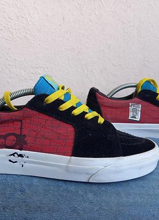 Кеди жіночи від відомого бренду vans the simpsons x vans sk8-low 'el barto'