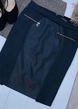 Чорна спідниця guess s класична спідниця по фігурі