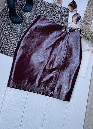 Нова лакова спідниця topshop s m бордова спідниця на запах коротка спідниця