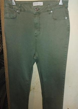 Джинсы 👖 женккие primark 48 р.