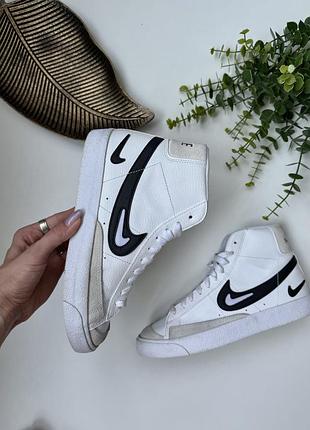Кросівки nike blazer 2