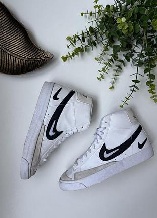 Кросівки nike blazer 3