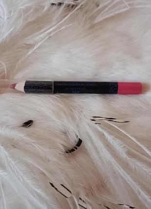 Christian dior crayon contour lèvres в оттенке №263 nude rose.