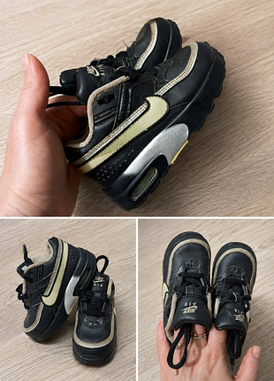 Кросівки nike airmax.