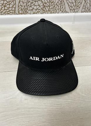Кепка air jordan snapback чорна