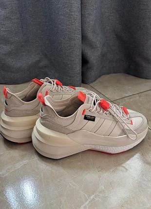 Кросівки жіночі adidas avryn