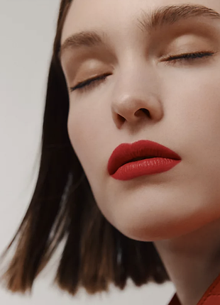Hermes rouge матова помада hermès matte lipstick - 64 rouge casaque