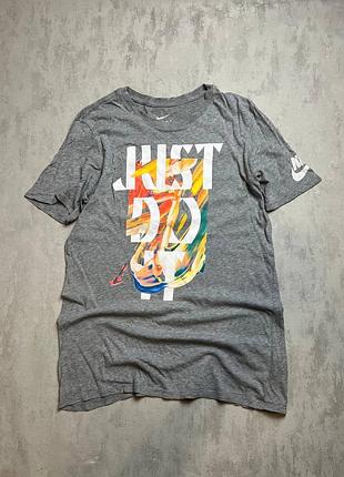 Футболка nike размер-s-m состояние-10/10