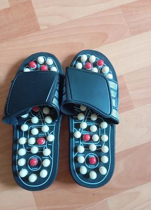 Массажные шлёпанцы