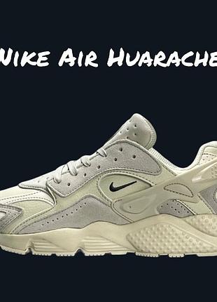 Nike air huarache beige