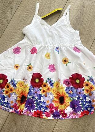 Сарафан для дівчинки