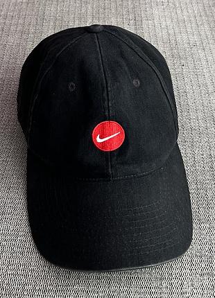 Вінтажна бейсболка 90х nike