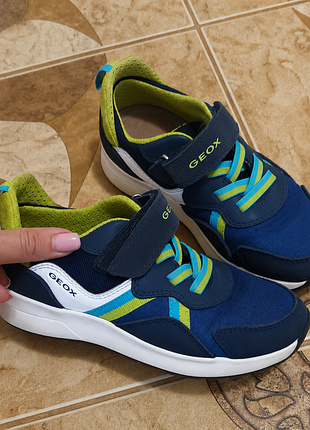 Кроссовки geox