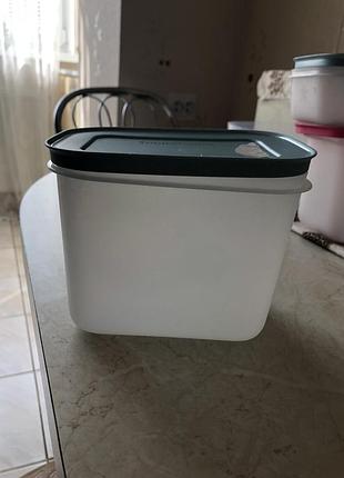 Tupperware