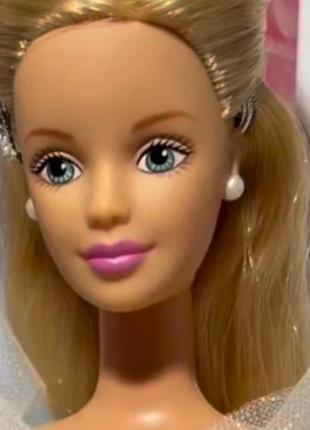 Вінтажна лялька барбі спляча красуня 90х barbie індонезія