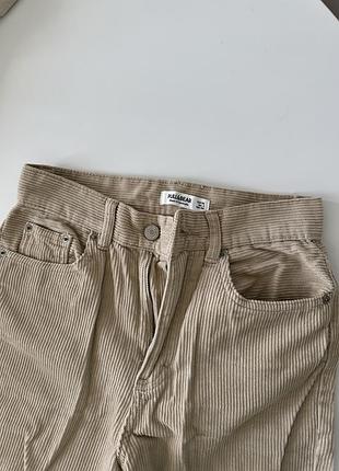Жіночі вельветові джинси pull&bear бежевого кольору