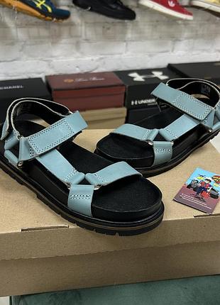 Жіночі шкіряні сандалі clarks orianna sporty оригінал бірюзові шкіряні повсякденні класичні якісні босоніжки тракторна підошва на липучках бу 38 р