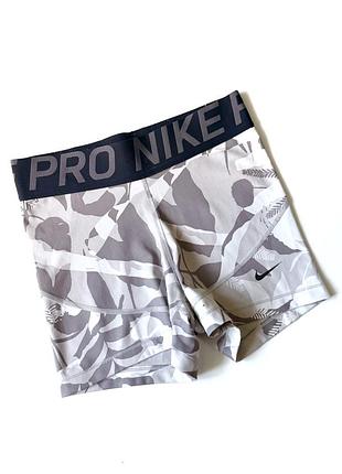 Женские спортивные шорты nike pro