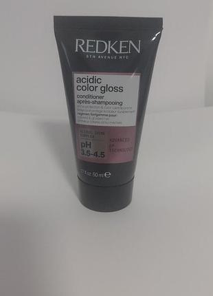 Redken acidic color gloss conditioner кондиціонер для захисту кольору та сяйва фарбованого волосся.