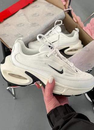 Стильные женские кроссовки nike air max portal white/black