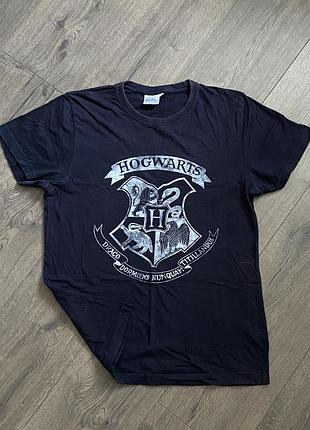 Чоловіча футболка хорошої якості у стилі hogwarts, розмір м.