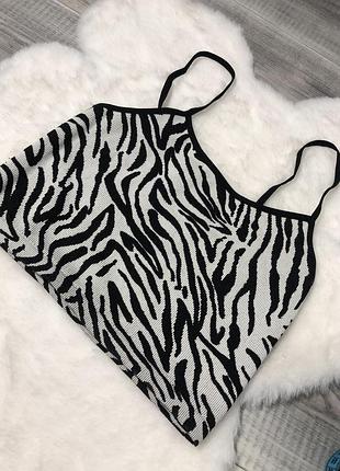 Топ зебра bershka