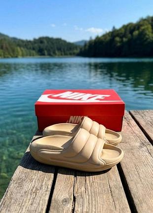 Женские шлепанцы nike calm slide beg/женские бежевые шлепанцы найк