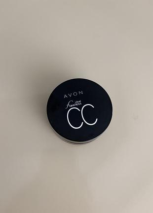 Матуюча пудра-кульки з коригувальним ефектом avon "ідеальний тон" (ideal flawless cc)