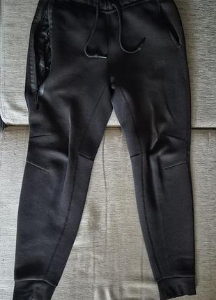 Чоловічі спортивні штани nike tech fleece чорні, розмір m