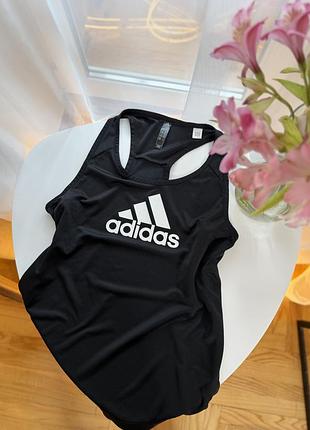 Чорна спортивна майка adidas