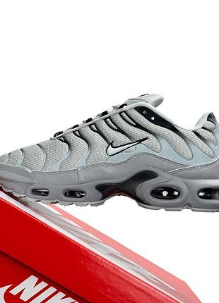 Чоловічі кросівки nike air max plus tn pale grey 3