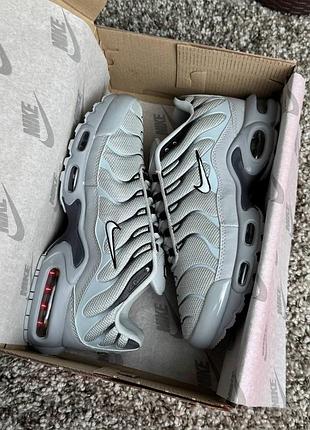 Чоловічі кросівки nike air max plus tn pale grey 6