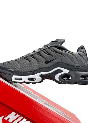 Чоловічі кросівки nike air max plus tn grey white 4