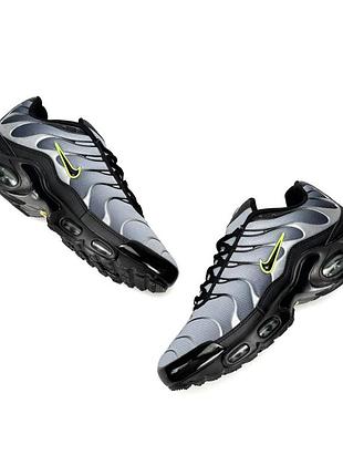 Чоловічі кросівки nike air max plus tn black grey silver 3