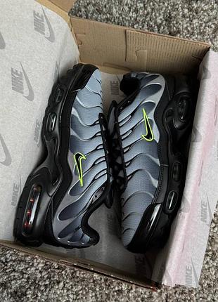 Чоловічі кросівки nike air max plus tn black grey silver 6