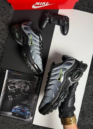 Чоловічі кросівки nike air max plus tn black grey silver 10