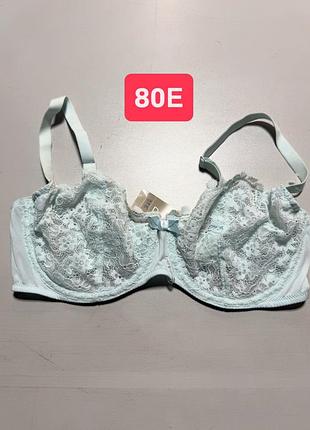 80e бюст світлий блакитний