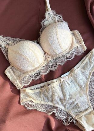 Мереживний комплект ❤️❤️чашка в білизна 🥰