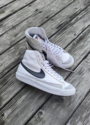Кроссовки найк. кроссовки nike.nike blazer. высокие кроссовки. кожаные кроссовки. кроссовки 38 размер. кроссовки