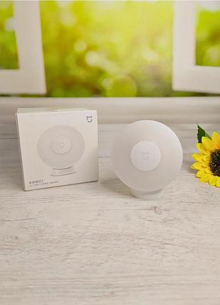 Xiaomi night light 2 (mjyd02yl / mijia ночник 2)