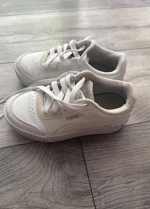 Кросівки для дівчинки puma в ідеальному стані, одягали раз 5
