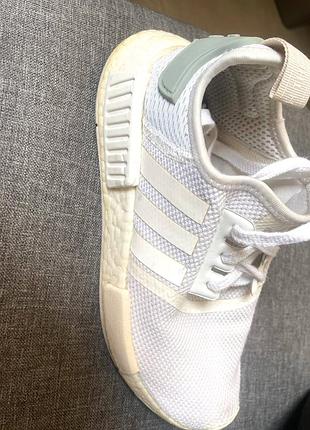 Жіночі / підліткові кросівки adidas nmd_r1 36