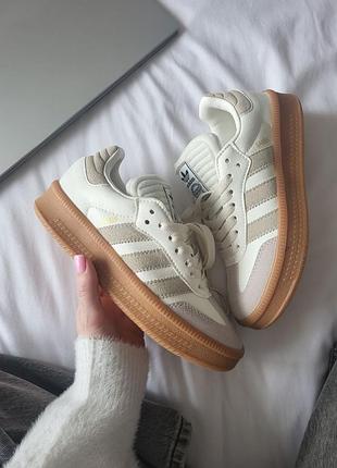 Женские кроссовки adidas samba beige