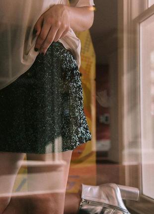 Мини юбка в пайетки польского бренда mohito,чешуя1 фото