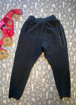 Спортивные штаны nike tech fleece