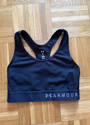 Спортивний топ для тренувань under armour