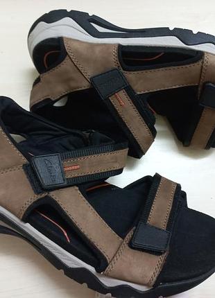 Босоножки сандали кожа муж. 42-42.5р.clarks индии
