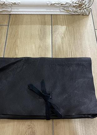 Жіноча шкіряна косметичка asos